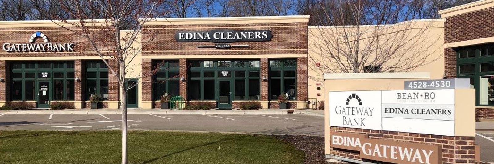 Edina Cleaners & Launderers photo 8